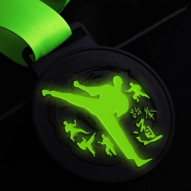 27180_metalmedal_1-102116-040