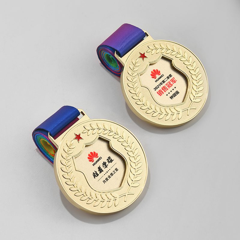 30398_medal_01-151618-124